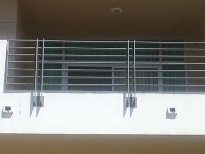 balcony rails