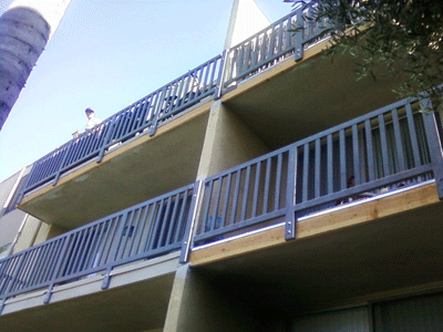 balcony rails