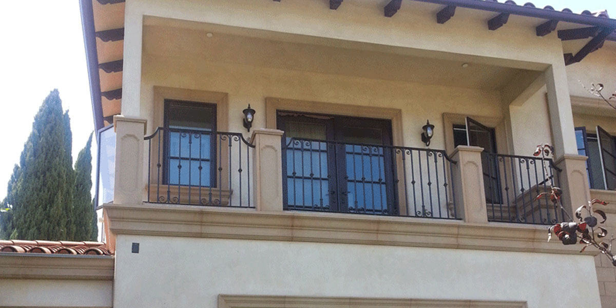 Railing Contractors in Los Angeles, CA