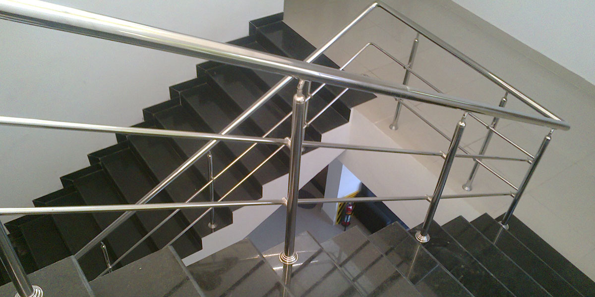 Railing Contractors in Los Angeles, CA