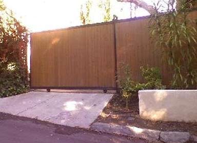 rot iron fencing